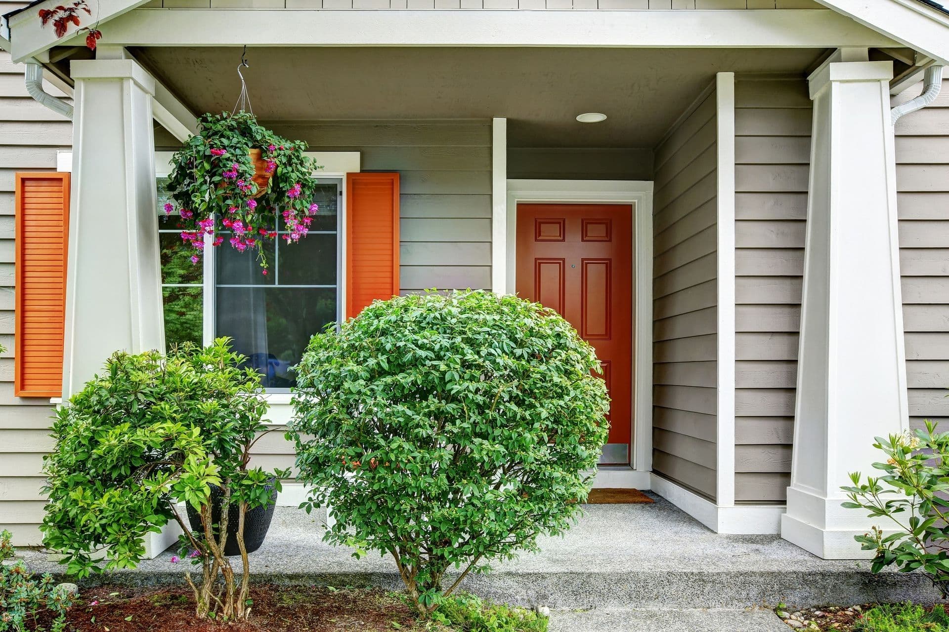 red door